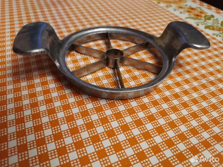 Набор столовых приборов,яблокорезка