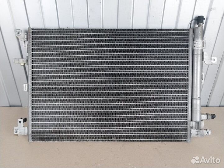 Радиатор кондиционера Вольво хс90 Volvo XC90 C 3.2