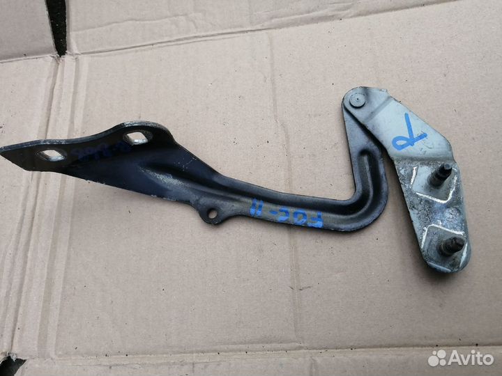 Петля капота правая форд фокус 2