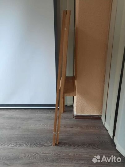 Мольберт художественный