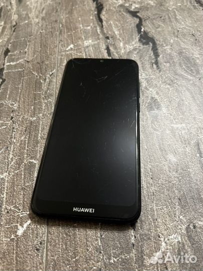 HUAWEI Y6 (2019), 2/32 ГБ