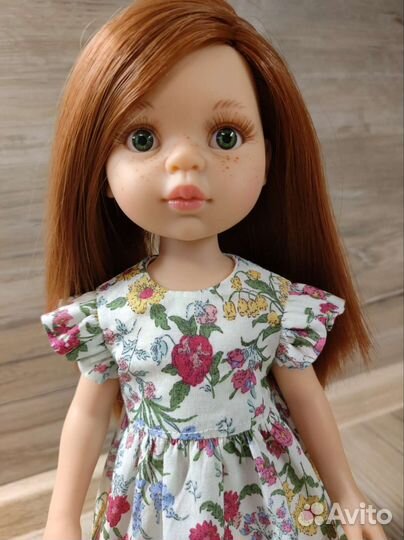 Платье для кукол Паола Рейна 