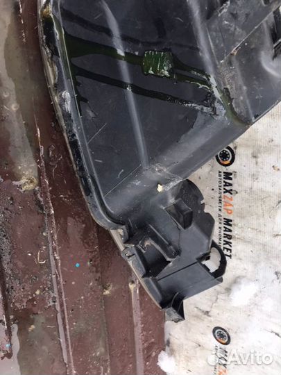 Фара перед. лев. Peugeot 206 2008