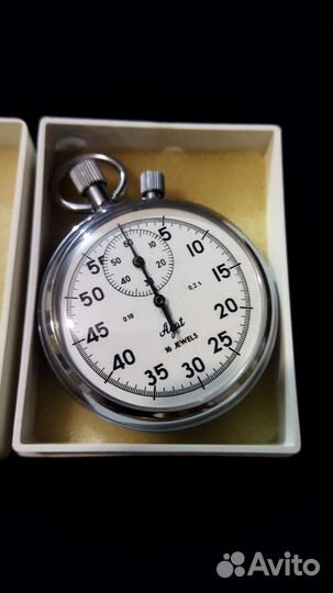 Секундомер противоударный