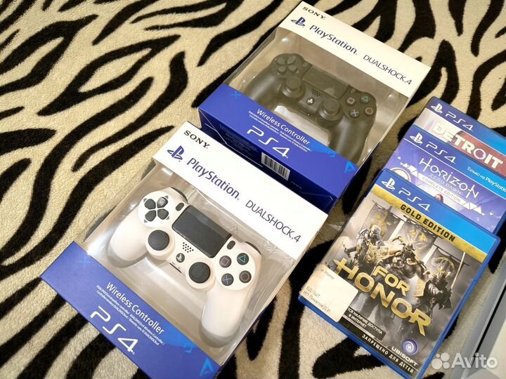 Sony PS4 Fat White 500Gb + Игры