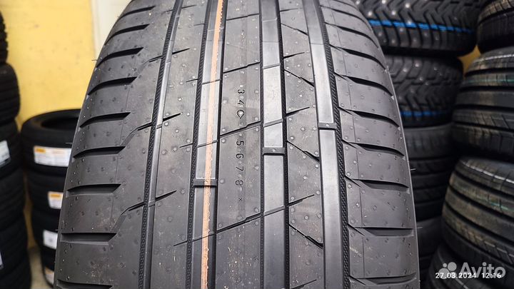 Ikon Tyres Autograph Ultra 2 SUV 275/50 R21 113Y