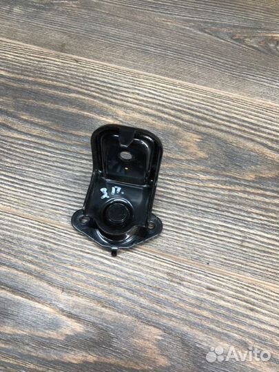 Замок спинки сиденья Hyundai Solaris 1 1.6 2013