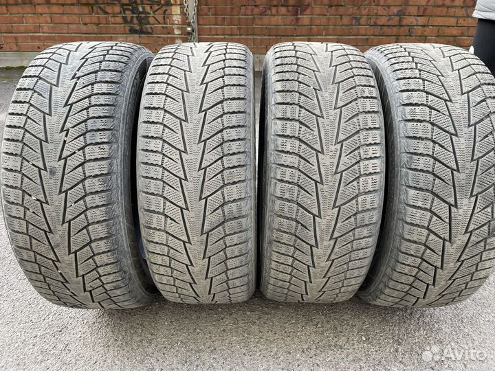 Hankook Winter I'Cept IZ2 205/55 R16