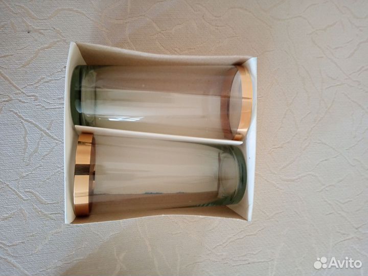 Ваза на ножке