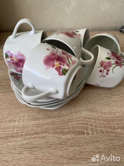 Сервиз чайный,кофейный