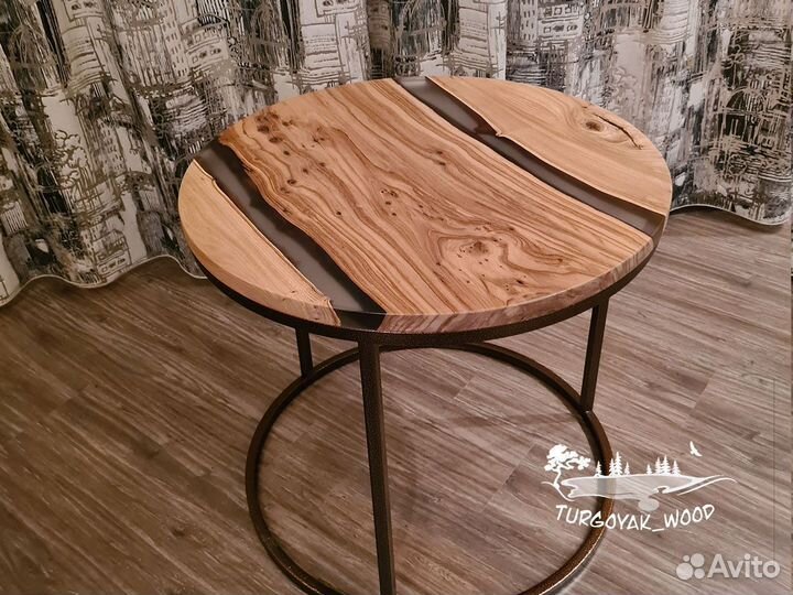 Стол-река два в одном. Комплект из карагача