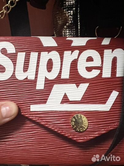 Клатч LV Supreme