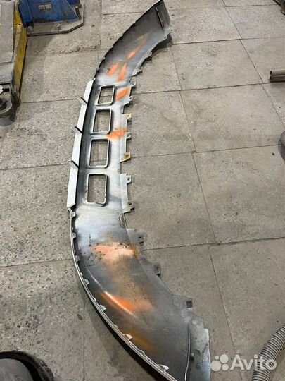 Накладка бампера