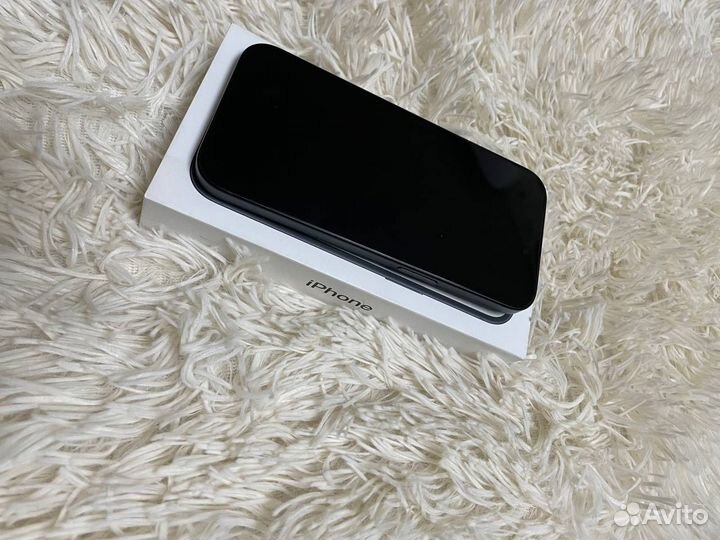 iPhone 15, 128 ГБ