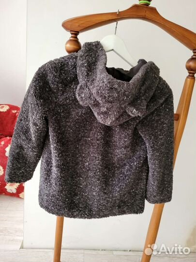 H&M Пушистая Куртка - кофта 128 (можно от 122)