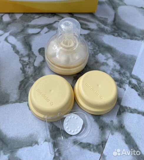 Молокоотсос medela ручной