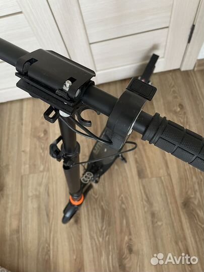 Самокат взрослый электрический