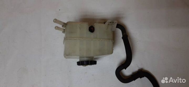 Бачок для тормозной жидкости Lexus Rx350 AGL10