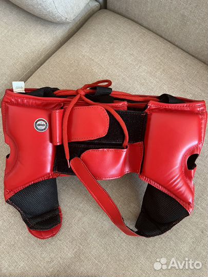 Шлем для единоборств