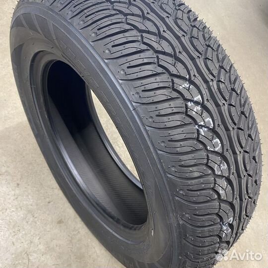 Yokohama Parada Spec-X PA02J 235/55 R19 101