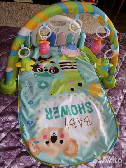 Развивающий коврик с пианино