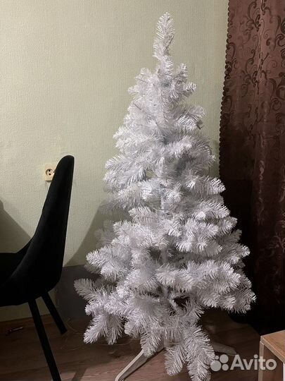 Ёлка искуственная. Высота 155см