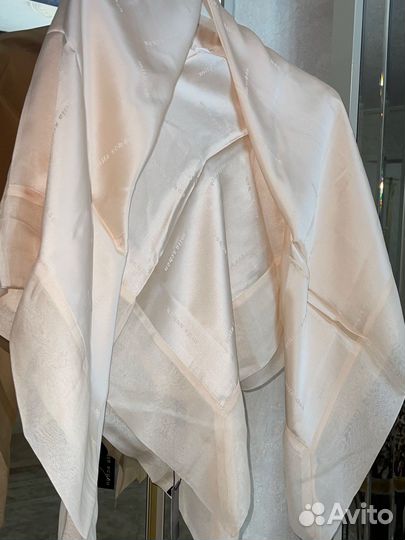 Платок из натурального шелка