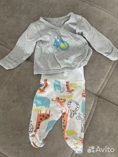 Ползунки и распашонки