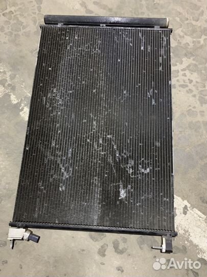 Радиатор кондиционера Mercedes w222 w217