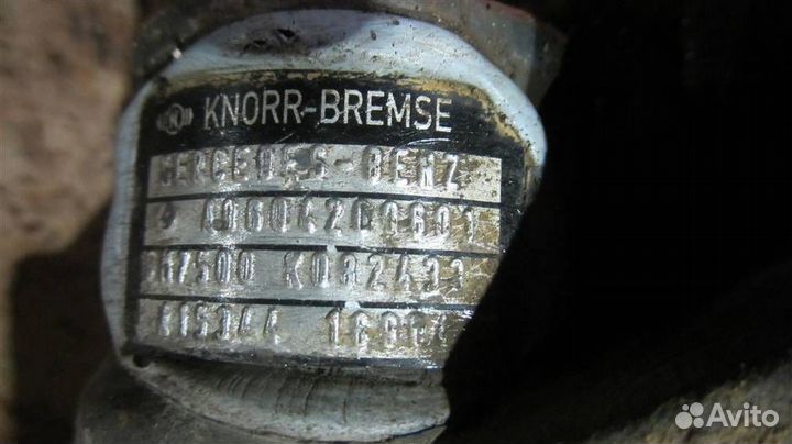 Суппорт передний левый Mercedes Actros