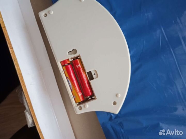 Карта мира на стену интерактивная