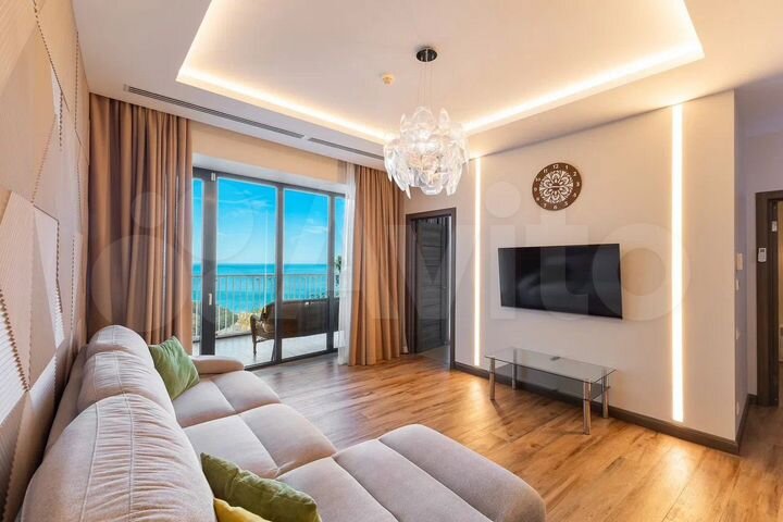 3-к. квартира, 120 м², 2/27 эт.