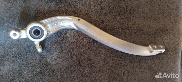 Тормозная лапка Avantis GR8