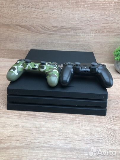 М Sony Ps 4 Pro 1TB 4диска+2джостика