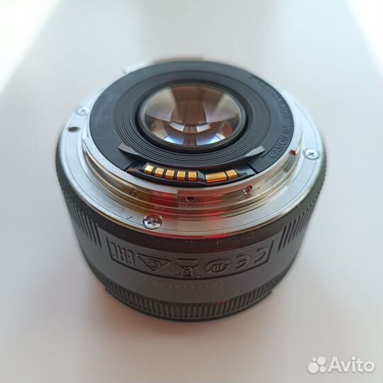 Объектив canon 50mm 1 8 ef