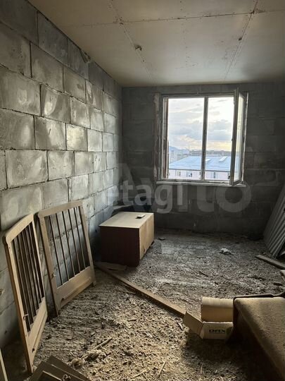 3-к. квартира, 83 м², 8/8 эт.