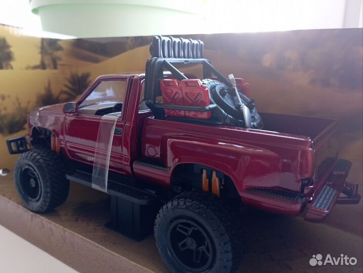 Gmc Sierra 1992, 1:24