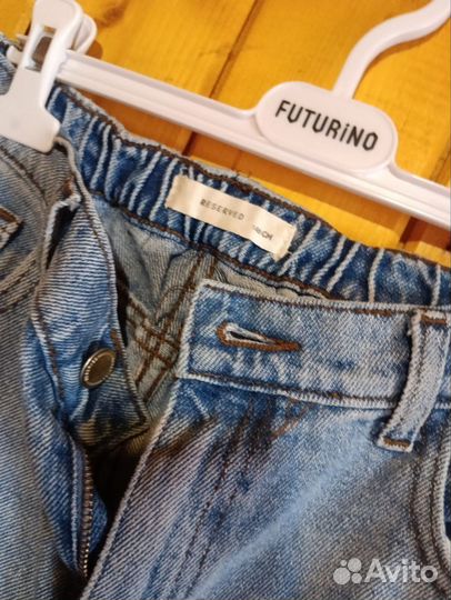 Джинсы для девочки reserved