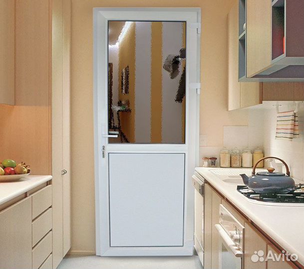 Дверь пластиковая