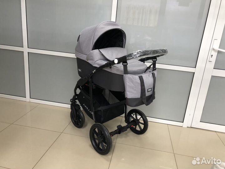 Коляска 2 в 1 Bella riko Basic