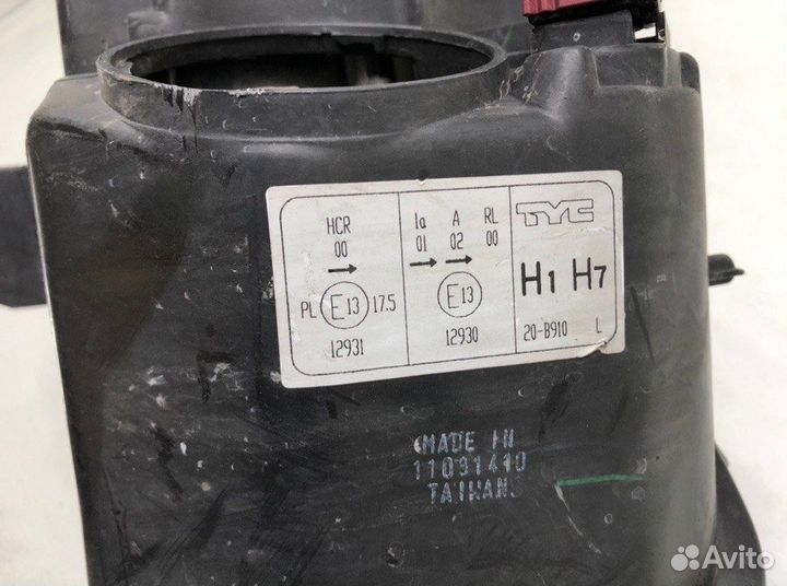 Фара Opel Insignia (2008-2017)