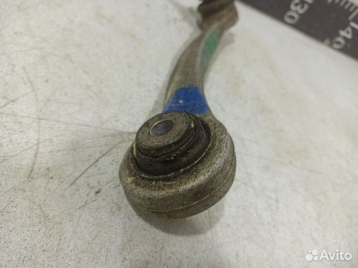 Рычаг задний верхний левый