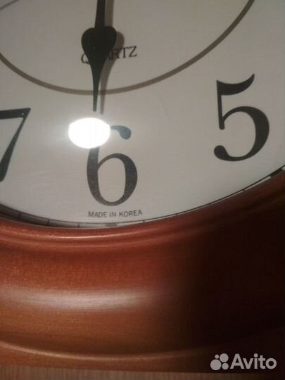 Часы настенные Sinix деревянные Корея