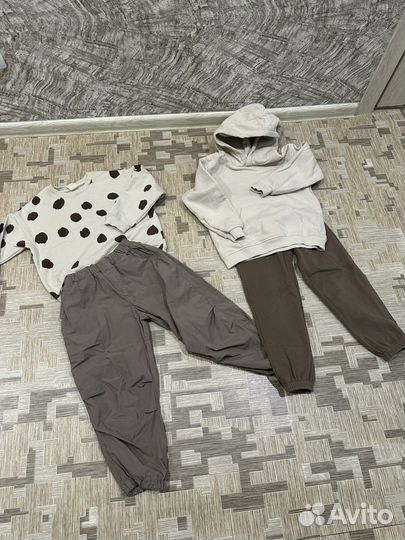 Фирменная одежда на девочку 4-6 лет