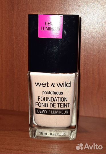 Тональный крем Wet n Wild