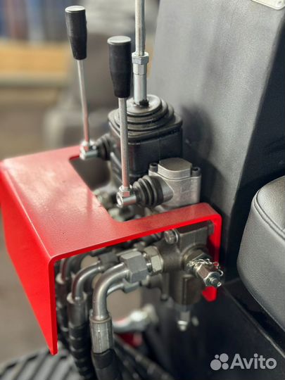 Мини-экскаватор RED RBX15, 2023