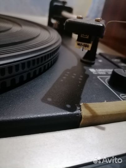 Проигрыватель винила СССР