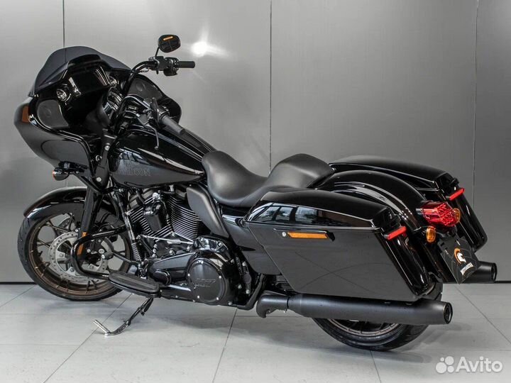 Harley-Davidson Road Glide ST, 2022