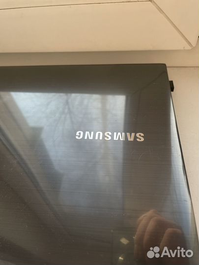 Ноутбук samsung