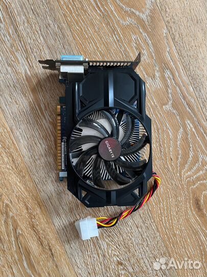 Видеокарта Geforce Gigabyte 750C